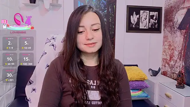 Eva_Roussell