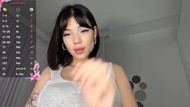 Barbie_Aria - water in my boobs