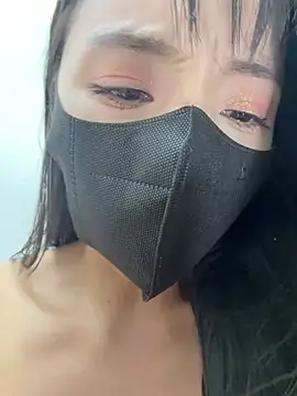 Xiao-Lin - 户外男厕所注射一支春药进bb
