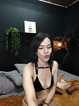 Brandi_bae1 - fingers in my pussy