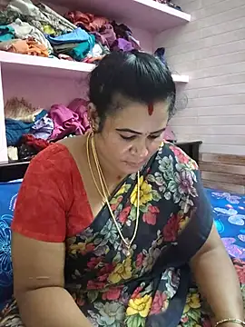 Tamilaruvi