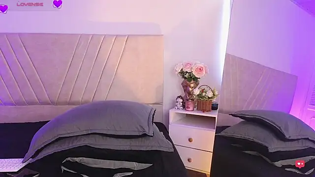 Violeta27_ - kisses