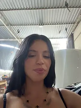 Rafaellaz - Mostrar peitos