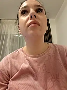 AlessiaMarais - PLAY WITH DILDO In SHOWER 💦😈🔞🍆
