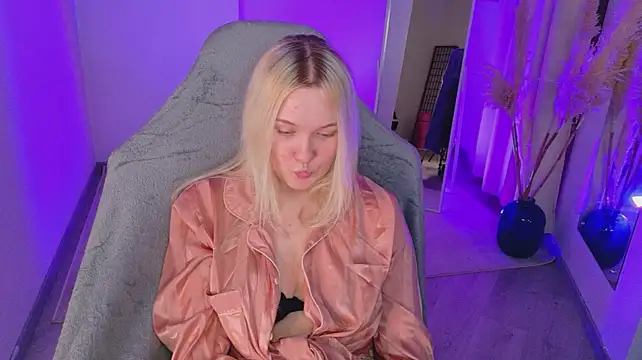 Lil_Suzy - slap on the butt 5x