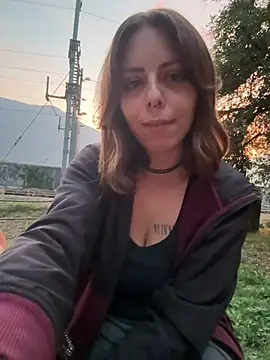 Mia_Railey - 🔥 10 PUSSY SPANKS | LT WINS 1 VID 🎬