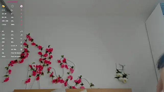 CleotildePiel - take off my bra and sqeeze boobs <3