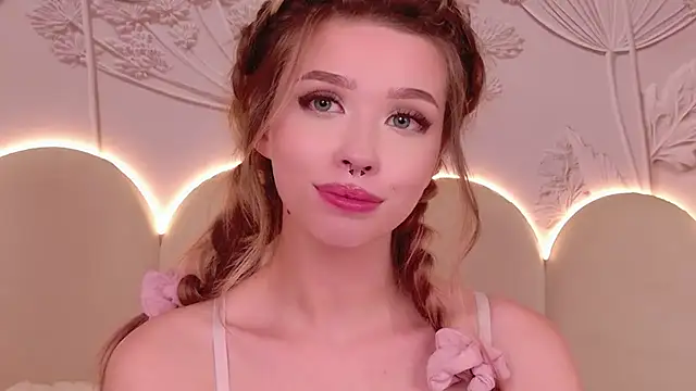 Sierra_Fane - HAND BRA