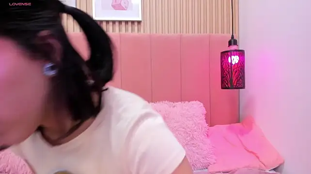 Abril_adams_ - Boobs + saliva