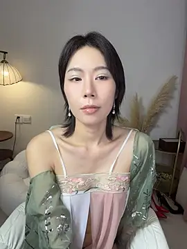 Nanako99 - 小粉插入5分钟