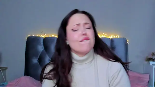 AlbaLimory - spit on boobs