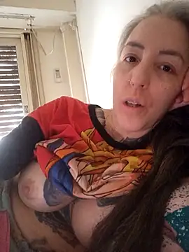 Vamporasuccubus19777 - ride dildo for you 5 minutes 🍆🍒🍆