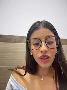 Alejandra_ospina - HARD FUCK PUSSY IN PUBLIC MALL+ CREAMY