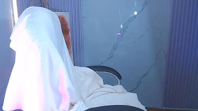 Amy_storm19 - finger up the ass