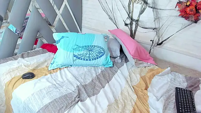 Milf_Lucy69 - mostrar tetas