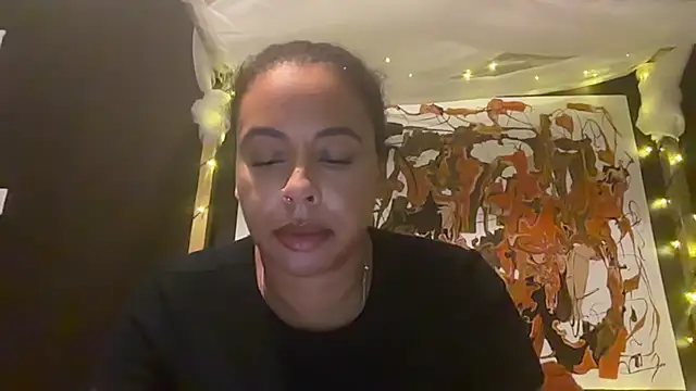 AriesBaddiee_ - twerk my phat ass