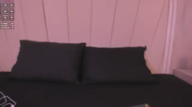 Lexiee__ - SHOOT OF MILK ON MY BOOBS💦 / FAV LVL 15