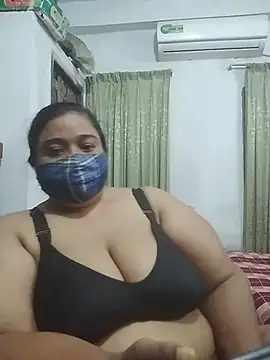 Momo_loves - c2c Only 8 token😉 call me guys🫦