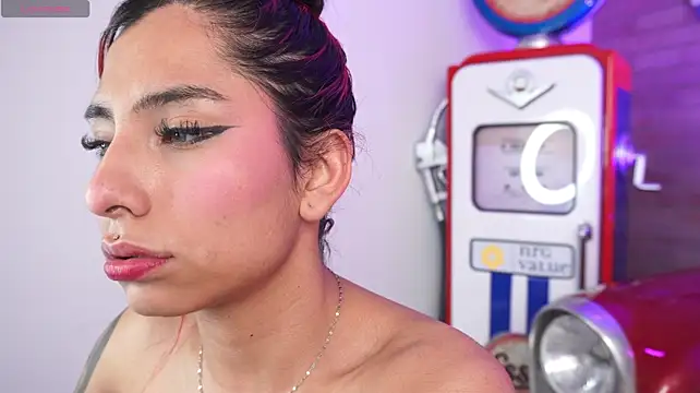 Miss__allison - fist in my asshole + ATM