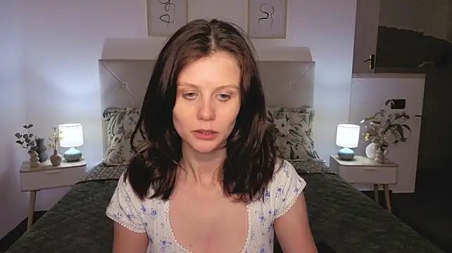 Little-blush - undress me