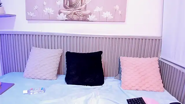 Elena_wolff - Oiled + bounce my big tits
