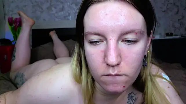 Baiambel_Mi - dildo in pussy