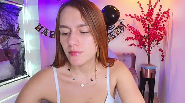 Summer_miller - show close-up pussy 😈