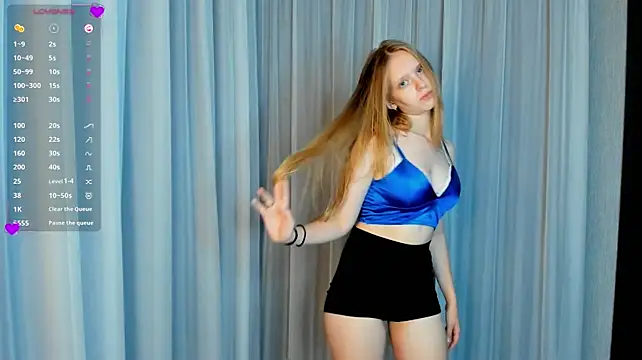 TannaKaroly - goal: topless 2 min