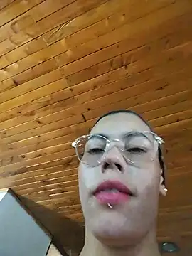 Pamelamiler__ - Panty off-- Open pussy