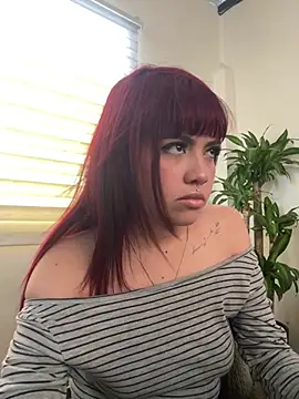 Kira_Fox- - oil on the tits