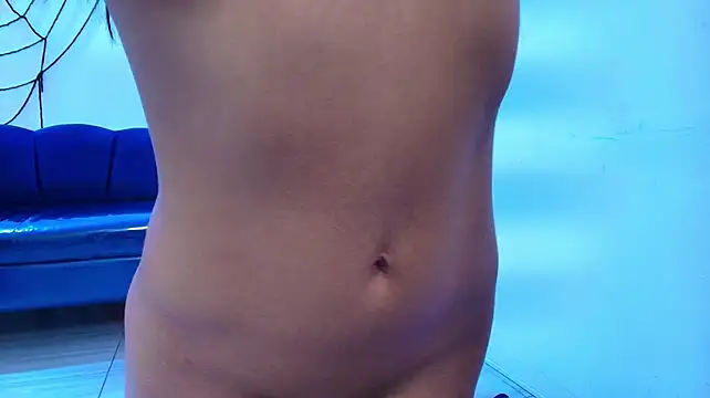 Tammy_creeds - Show tits + pinch nipples 😈🍒