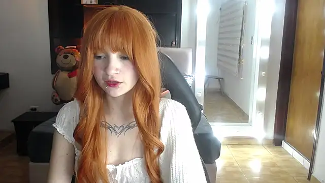 _Charlotte_Collins_ - show my tits