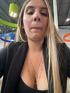Sarah_honey__ - Pinch my niples