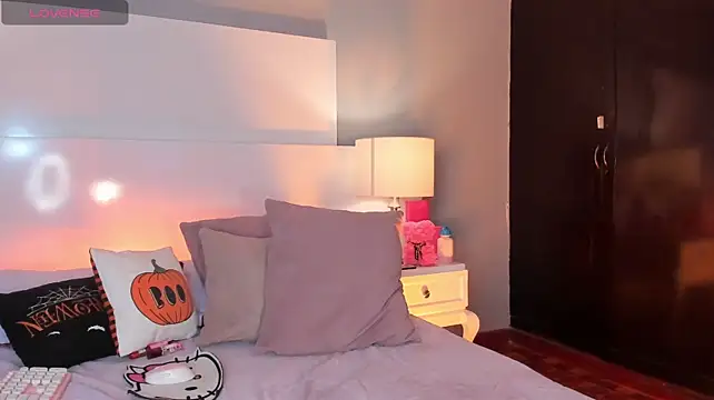 Emily_robertss1 - RKIDE DILDO ANAL