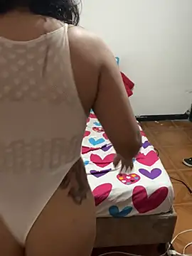 Karlyprintt - show tits