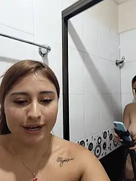 Julii_Sw - my friend's fingers in my pussy🫦😏