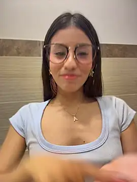Alejandra_ospina - HARD FUCK PUSSY IN PUBLIC MALL+ CREAMY