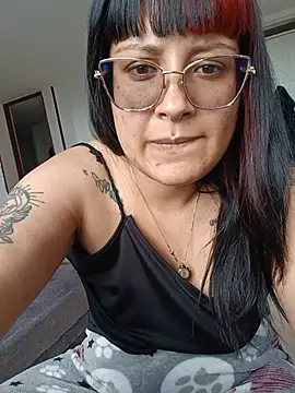 DaniPoison - TITS OUT❤️‍🔥