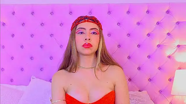ValeryGomezz - DoggyStyke spank 😎