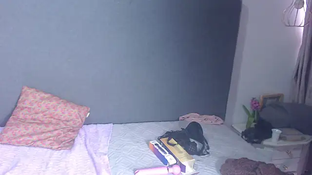 Cataleya_smt - show hole finger ass