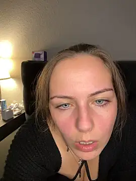MaryPeach666 - Pussy close up 🐱🔞 + Squirt Video 💦