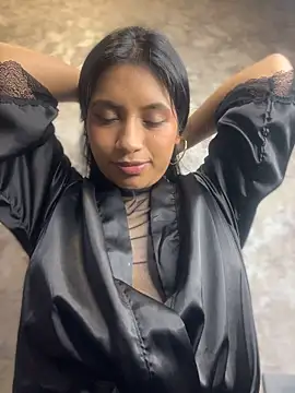 NairaWestbrookX - ✨ MAKE THIS ASS SHINY... OIL IT UP! 🤤