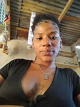 MelodieHart - Finger inside pussy, boss is here