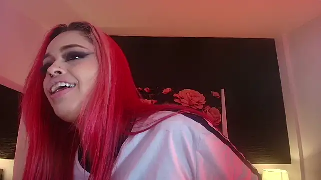 EvaaFoxxy1