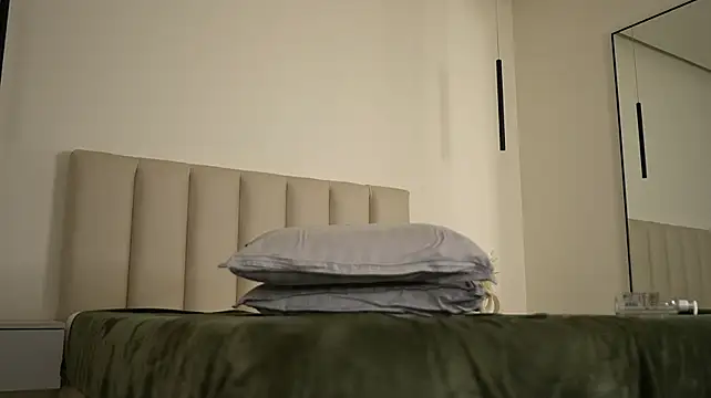 Celestaraaa - Squirt Show