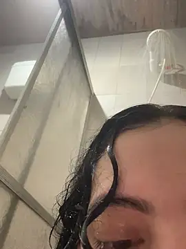 Flora-latin-girl - Orgasmo