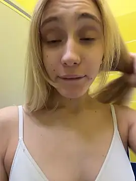 Pink_Kiss - Let him touch my ass