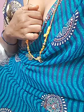 Tamil_Ammani - Boobs show😜😜😝🥰🔥🔥🔥