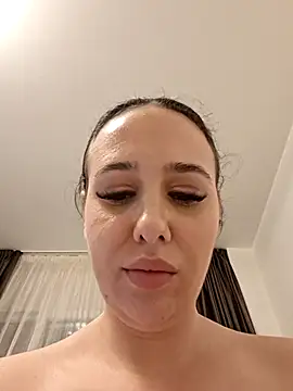 AlessiaMarais - PLAY WITH DILDO In SHOWER 💦😈🔞🍆