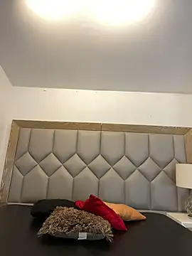 AitanaVelez - spread my legs and rub my horny clit